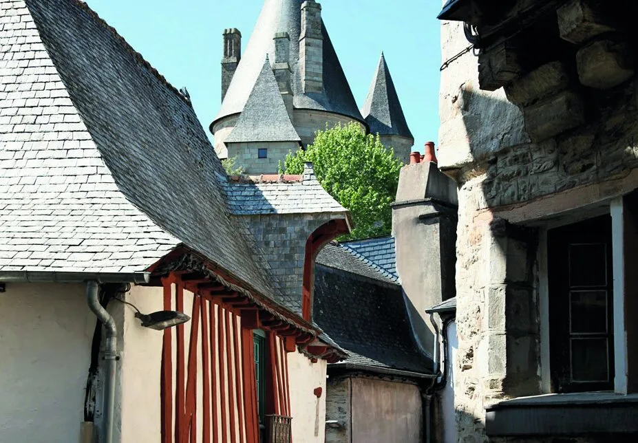 Étude patrimoniale à Vitré — Majoritairement en secteur PSMV — Vincent Souquet Architecture — photo 1